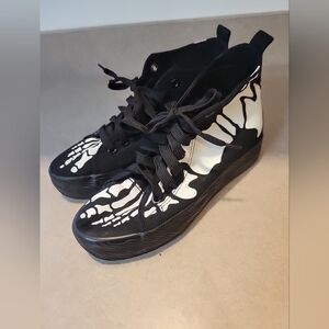 Black Canvas Skeleton Bones Unisex Shoes Sneakers Size EU 38 Halloween, Goth